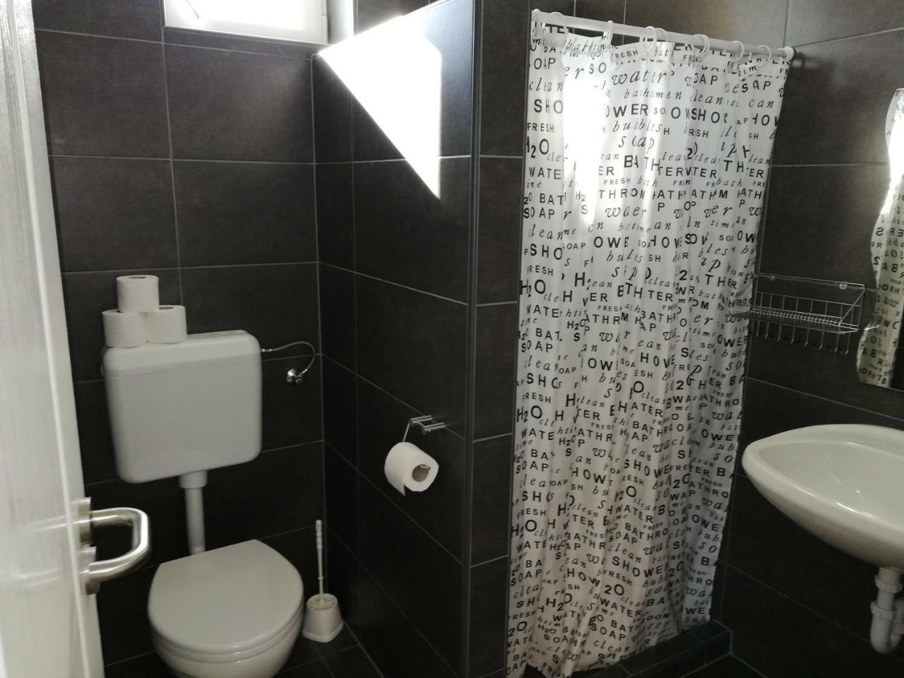 Apartman 25 Sopron Exterior photo